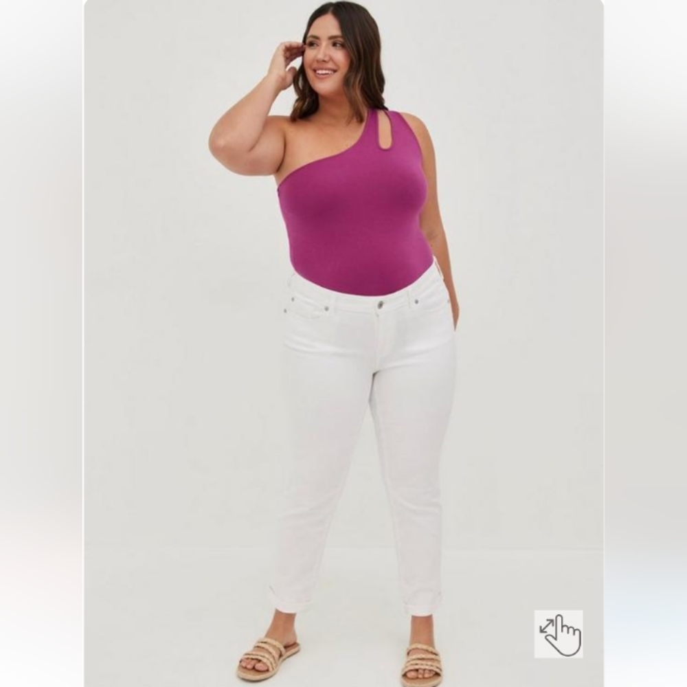 NWT Torrid 2X Foxy One Shoulder Cut Out Tank Top- Berry 2X(18/20) NWT